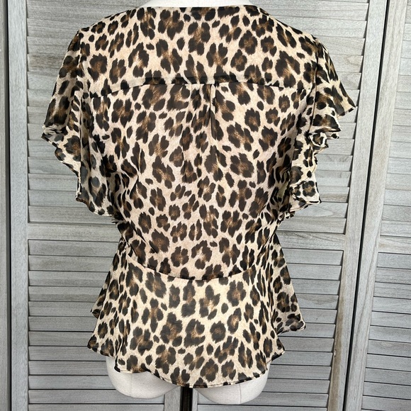 MANGO Leopard Print Button Front V Neck Blouse Flutter Sleeves and Hem-4 - Picture 2 of 2